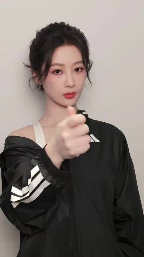 杨紫复仇摇太上头了