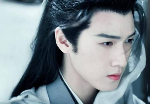 独属于李昀锐的清冷感