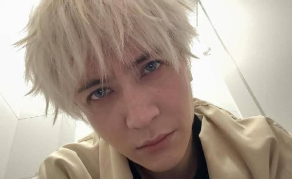 薛之谦自曝满头斑秃和水泡：其实第一天演出前，我头发都染断了