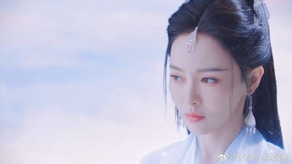 唐嫣新剧来袭,再演古偶梦回紫萱