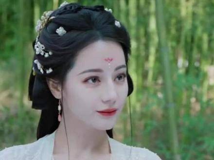 贺思慕,归墟口“心非大赛”桂冠加冕贺思慕送前任新婚礼醋意大爆发