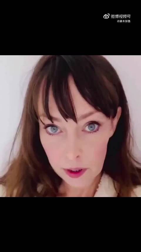 爱泼斯坦幸存者朱丽叶·布莱恩特喊话梅拉尼娅：你和你的丈夫应当站出来作证