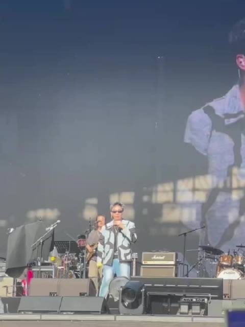 王晓晨发文心悸引感情猜测,俞灏明曾公开示爱