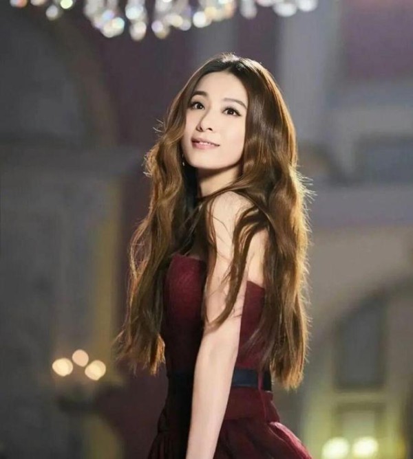 43岁田馥甄近况曝光！曾与周杰伦传出绯闻，如今还是单身让人唏嘘