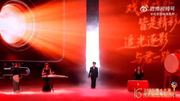 陈楚生唱出江湖的热血与豪情