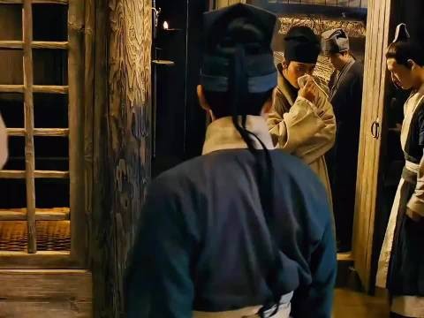 再多一巴掌就忍不住了