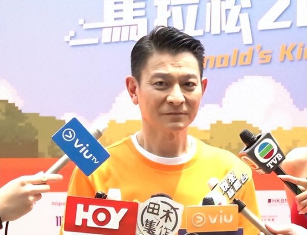 刘德华回应挚友潘宏彬去世，最后一面未见难掩悲伤，拒谈丧礼细节