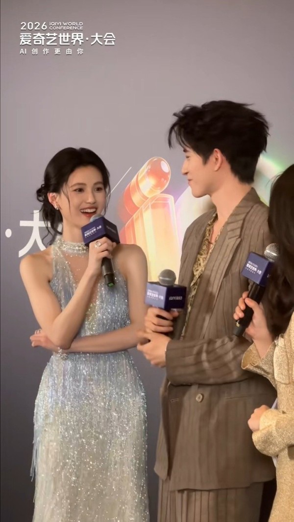 敖瑞鹏夸沈羽洁有抽象天赋，“有些方面已经超过我了”