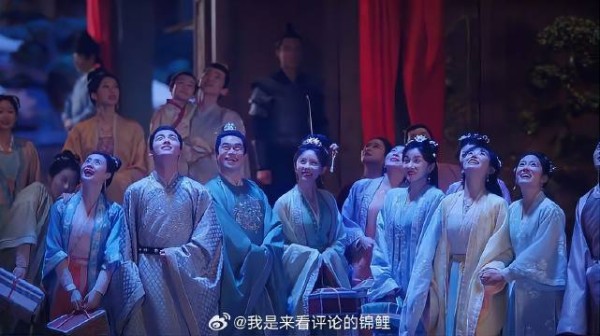 六少主开府以为没人，没想到姐妹团都来了，有被感动到