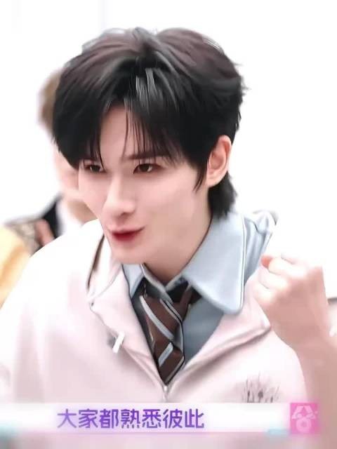 鹭卓大余宇涵11岁同宿超燃青春合唱