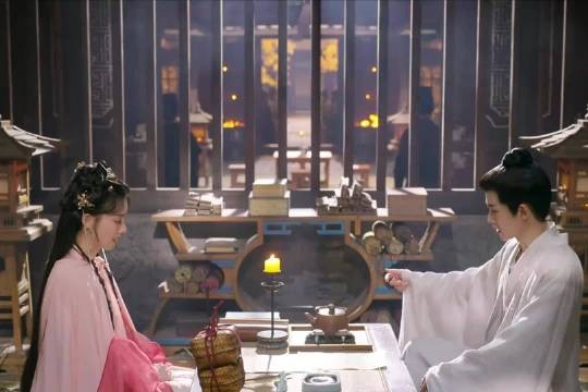 任嘉伦王鹤润《佳偶天成》宿命感拉满，CP化学反应惊艳