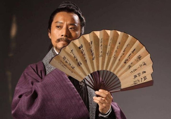 被宋江孤立的三人，上山之前是所向披靡，上山后就遭到弃用