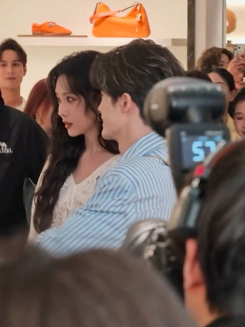 孟姐和健次俩人说啥呢 申请加入