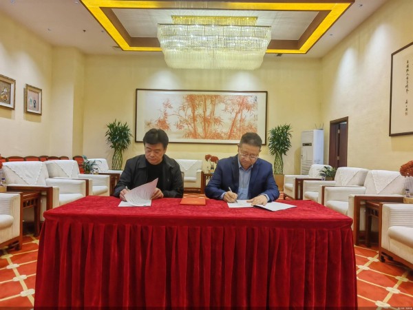 北京扇子艺术协会与梅兰芳大剧院达成战略合作