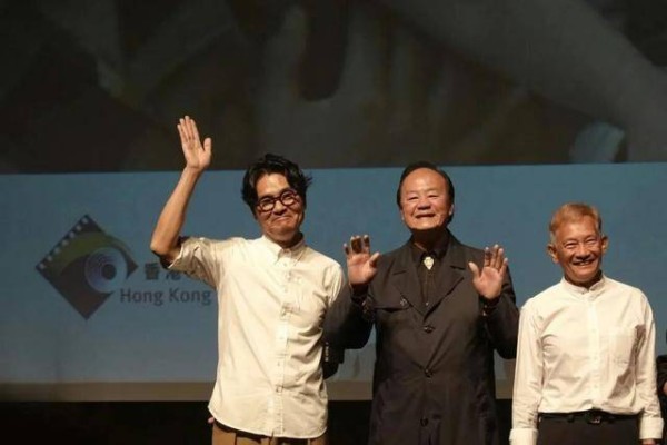 香港一代武打巨星近况曝光，被指苍老不少，与爱妻感情成佳话