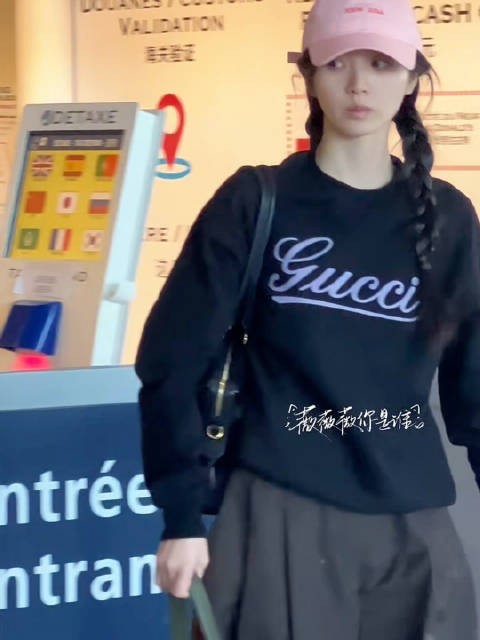 田曦薇素颜也那么夯嘛？！这状态完全是女大来的