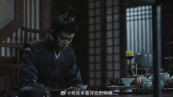 周生辰得知时宜要嫁人，独自坐在房间哭，太可怜了
