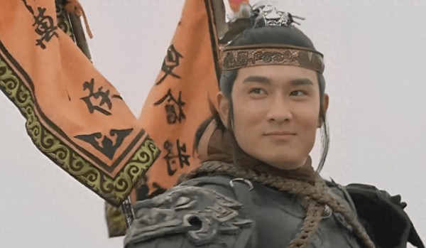 《水浒》：最大意难平！杨志凭啥输给董平？宋江的偏心藏不住了