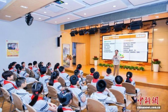 专家：儿童青少年体重管理核心在于吃动平衡