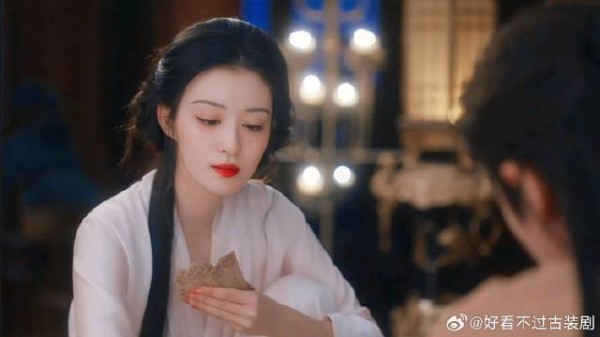 《成何体统》王楚然丞磊 趁着端王和太后斗法，庾晚音建议彻底策反胥尧