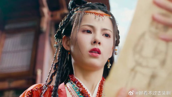 佟赛儿标准的美女!