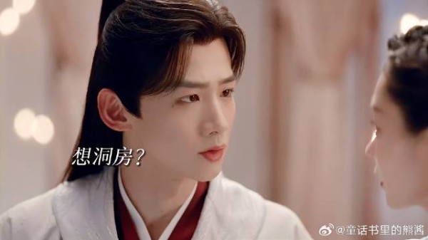 白敬亭这是本色出演吧,惹媳妇生气,自己还委屈巴巴