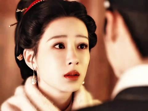 杨紫韩东君灯会吻戏曝光,李祯骆文谦竹马终成眷属