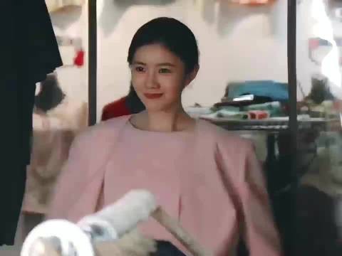 秦海璐刘浩存戏外互动,花娥团默契十足