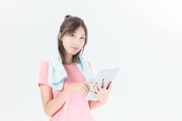 已婚男人最容易爱到忘不了的,恰恰是这种挺绝情的女人