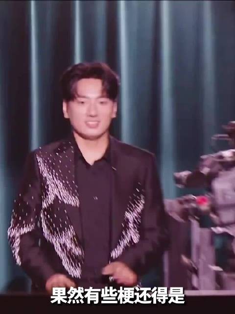 果然有些梗还是得正主自己玩比较好玩，离了海来阿木谁还逗我笑啊！