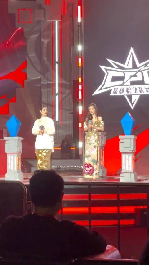 杨幂真的很美,也火了很多年