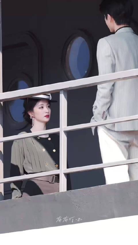 张凌赫新角色慕容清峄引热议