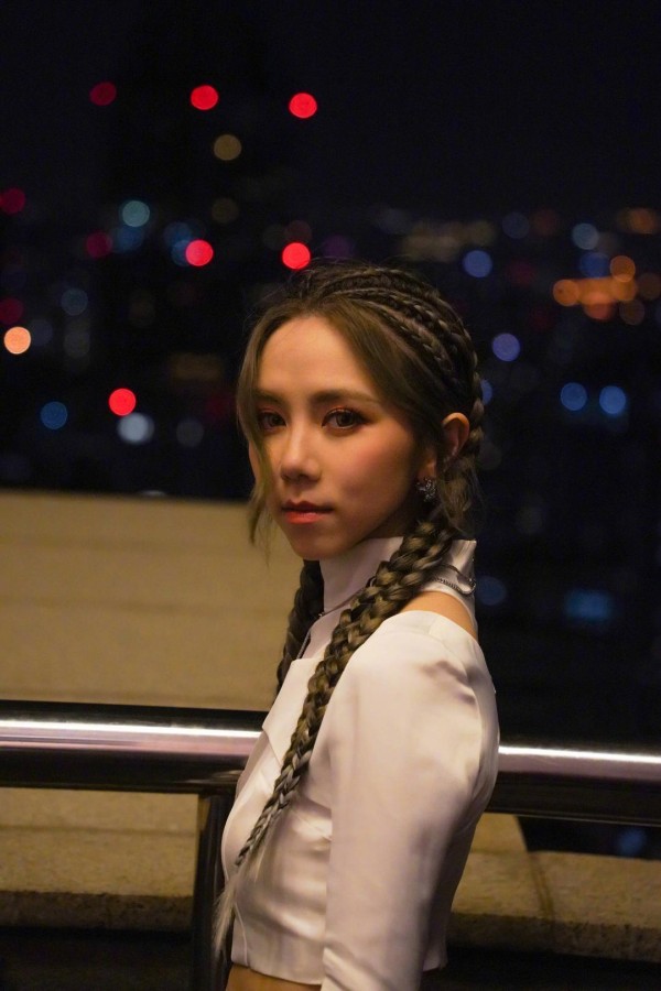 001RqsRzgy1i38fd3erhxj63344mo1l402.jpg