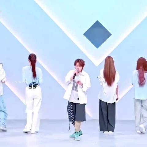 王濛浪姐7展现直爽性格，遇事不绕弯子