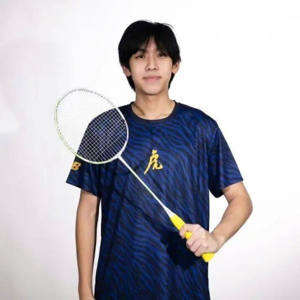 林志颖捂了12年的kimi,首次公开正面照,网友:这脸,判若俩人...