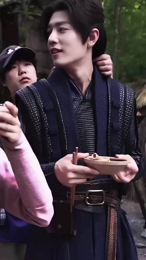 三哥: 今儿晚上健身