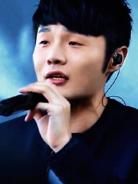 “为什么全世界的恋我都失一遍”这句清唱太权威了!