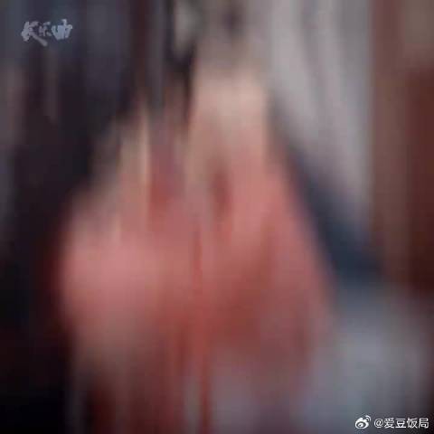 他早就在不知不觉中沦陷了