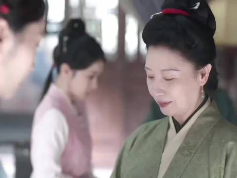 她不算真正的好人,但对心腹还是有情有义 兰香如故