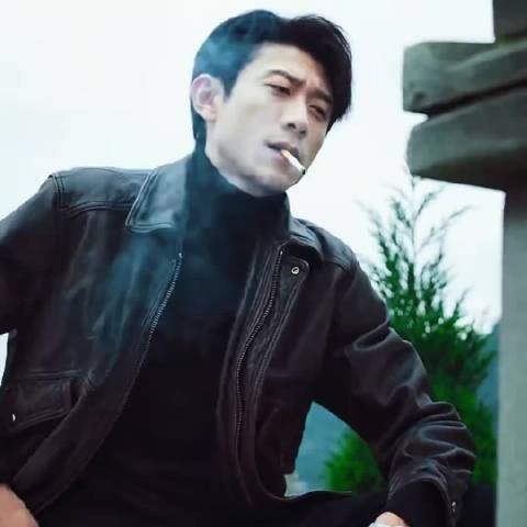 应该没人回会质疑张一山的演技吧,童年男神刘星的含金量还是很能打的吧!