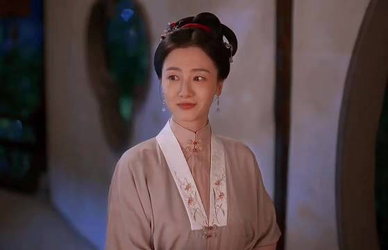 九皋在玉蝉面前看起来好害羞呀～这对也好好磕！ 兰香如故