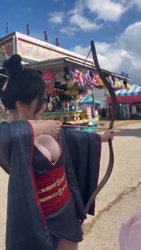 射箭好啊,射箭得练啊