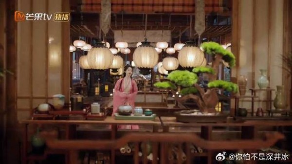 得知沈渡平安出宫,转头遇陌生侍女传讯,颜幸遇危机?
