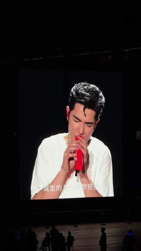 笑到不行老萧,快睁眼瞧瞧吧,怎么回回都与关键剧情擦肩而过