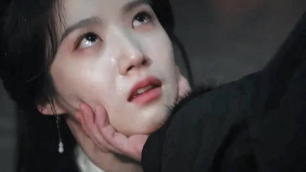卢昱晓的眼神戏绝了,完全是实力派演员来的!