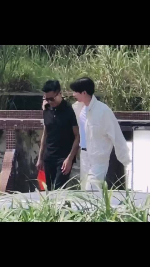 哇塞狩谎开出新盲盒，成毅和古天乐同框