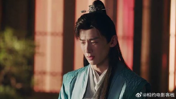 白敬亭不想拆散宋轶姻缘，直呼她有心上人，父亲做法亮了