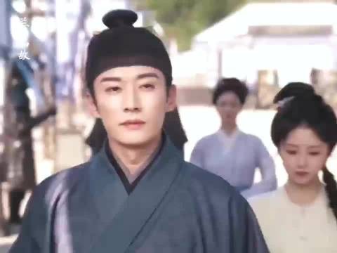 大爷这说话的语气太有特点,软软的气泡音,和人物的气场形成奇妙反差