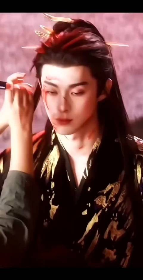 打斗场面与人物情感并重,期待可以看到兼具美感与感染力的古装仙侠大戏