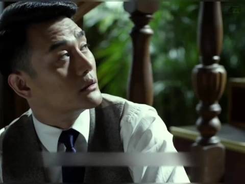 明台千方百计试探毒蛇无果,阿诚以为他要在家里动手!